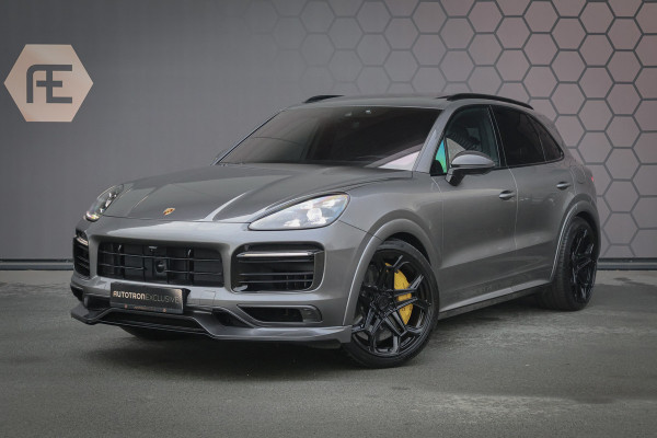 Porsche Cayenne 3.0 E-Hybrid | NP € 222.577,- | KERAMISCHE REMMEN | 40K TECHART | CLANCK AUDIO | FULL PPF | PASM | PDCC | PCCB | PDLS+ | PANORAM INTERIEURPAKKET CARBON | DIMMENDE SPIEGELS | CARBON SPIEGELKAPPEN |