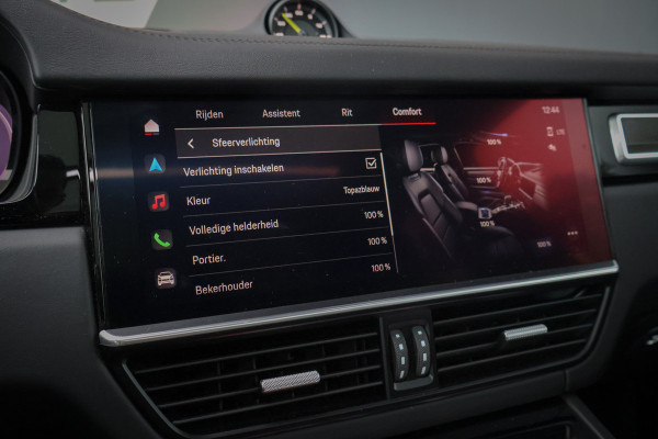 Porsche Cayenne 3.0 E-Hybrid | NP € 222.577,- | KERAMISCHE REMMEN | 40K TECHART | CLANCK AUDIO | FULL PPF | PASM | PDCC | PCCB | PDLS+ | PANORAM INTERIEURPAKKET CARBON | DIMMENDE SPIEGELS | CARBON SPIEGELKAPPEN |