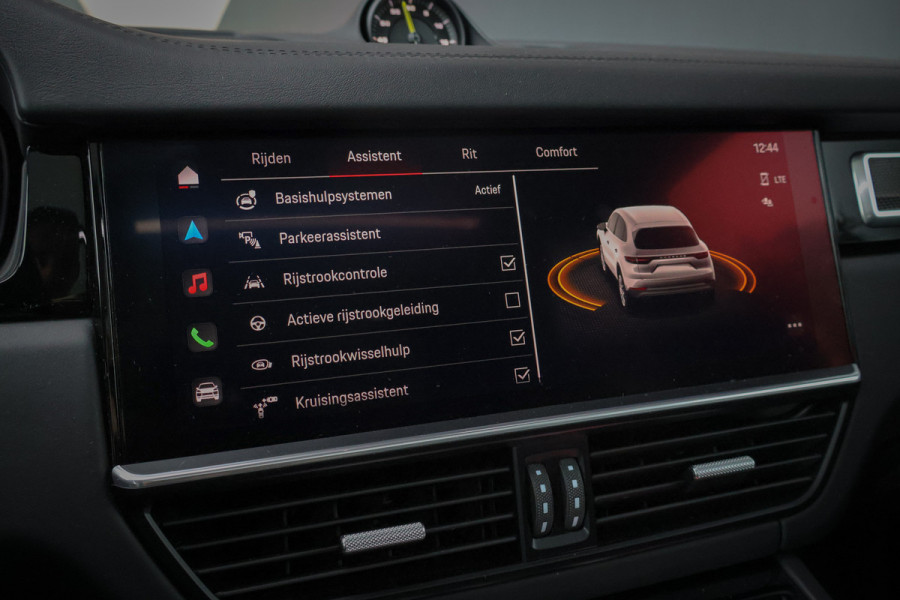 Porsche Cayenne 3.0 E-Hybrid | NP € 222.577,- | KERAMISCHE REMMEN | 40K TECHART | CLANCK AUDIO | FULL PPF | PASM | PDCC | PCCB | PDLS+ | PANORAM INTERIEURPAKKET CARBON | DIMMENDE SPIEGELS | CARBON SPIEGELKAPPEN |