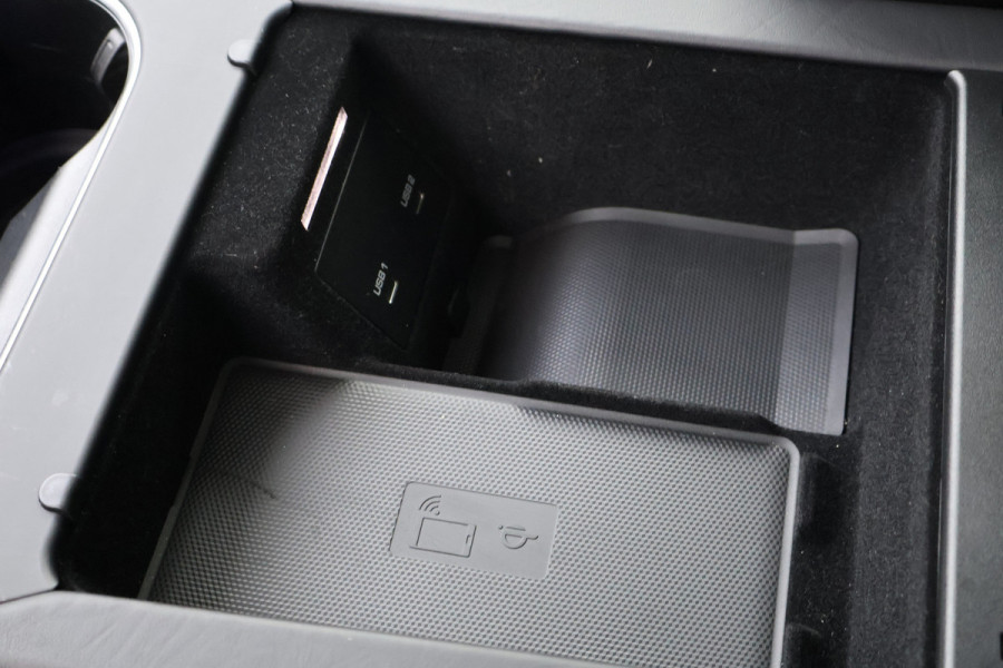 Porsche Cayenne 3.0 E-Hybrid | NP € 222.577,- | KERAMISCHE REMMEN | 40K TECHART | CLANCK AUDIO | FULL PPF | PASM | PDCC | PCCB | PDLS+ | PANORAM INTERIEURPAKKET CARBON | DIMMENDE SPIEGELS | CARBON SPIEGELKAPPEN |