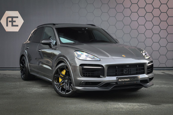 Porsche Cayenne 3.0 E-Hybrid | NP € 222.577,- | KERAMISCHE REMMEN | 40K TECHART | CLANCK AUDIO | FULL PPF | PASM | PDCC | PCCB | PDLS+ | PANORAM INTERIEURPAKKET CARBON | DIMMENDE SPIEGELS | CARBON SPIEGELKAPPEN |