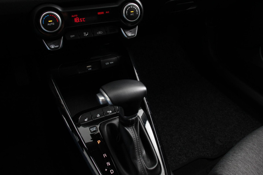 Kia Stonic 1.0 T-GDi 136 pk DCT-7 Automaat Prestige Upgrade Navigatie Apple Carplay/Android Auto Climate Control Adaptive Cruise Control Camera