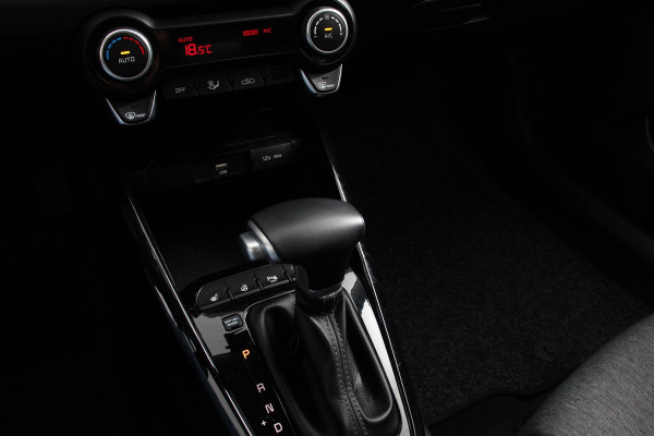 Kia Stonic 1.0 T-GDi 136 pk DCT-7 Automaat Prestige Upgrade Navigatie Apple Carplay/Android Auto Climate Control Adaptive Cruise Control Camera