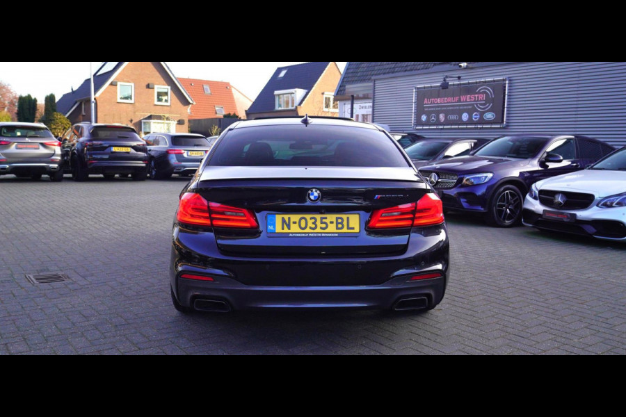 BMW 5 Serie M550d xDrive| Schuifdak | Stoelkoeling | Adaptieve Cruise control | 400 PK | Luxe Nappa Leder | Shadow Line | Dealer o