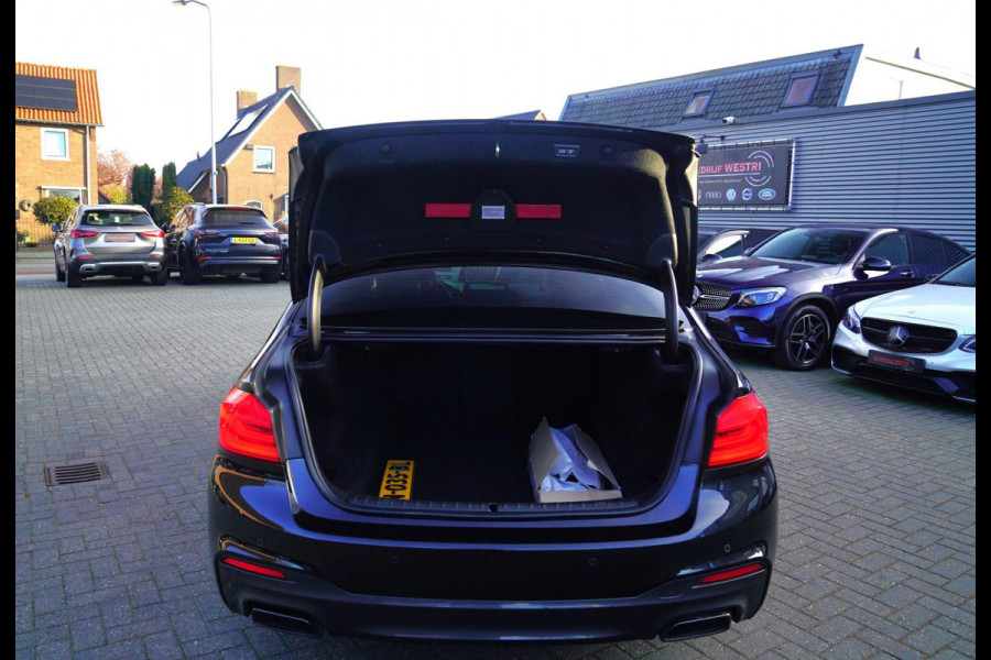 BMW 5 Serie M550d xDrive| Schuifdak | Stoelkoeling | Adaptieve Cruise control | 400 PK | Luxe Nappa Leder | Shadow Line | Dealer o