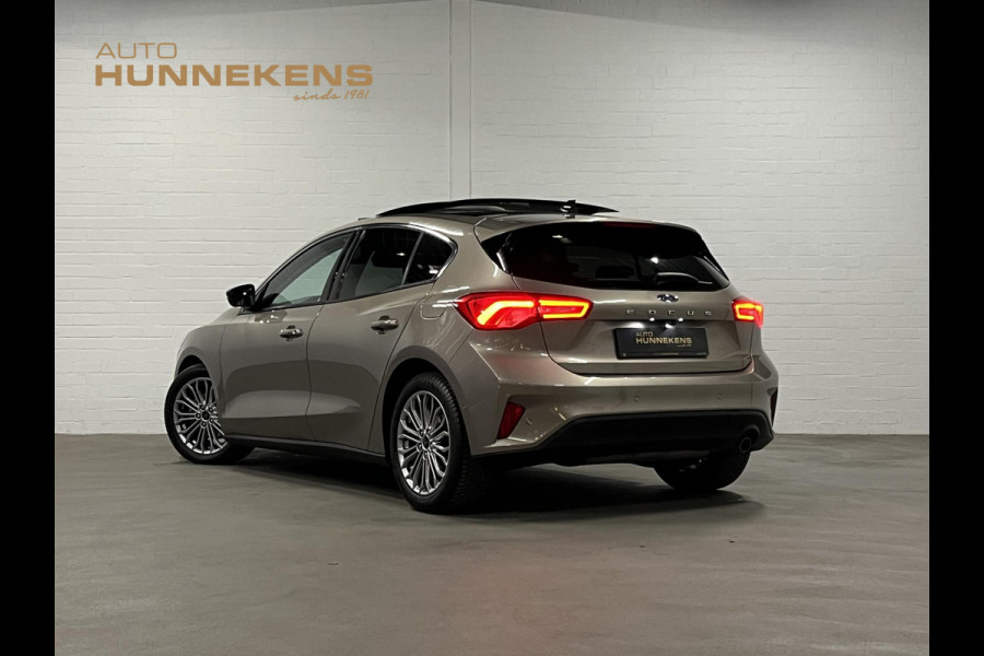 Ford Focus 1.0 EcoBoost Titanium Business Open dak | Adapt. Cruise | Camera | Bang & Olufsen | Carplay | ​Stoel-/Stuurverwarming