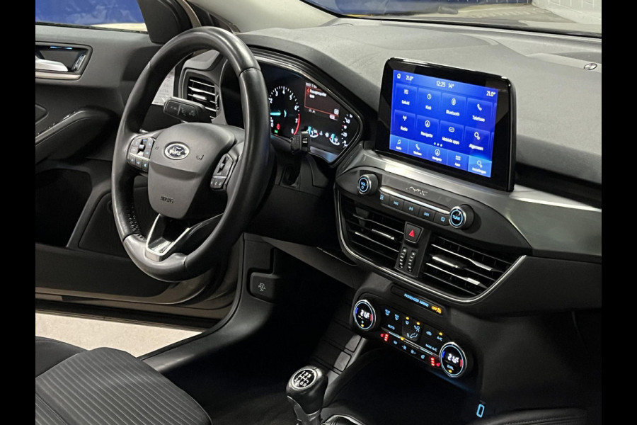 Ford Focus 1.0 EcoBoost Titanium Business Open dak | Adapt. Cruise | Camera | Bang & Olufsen | Carplay | ​Stoel-/Stuurverwarming