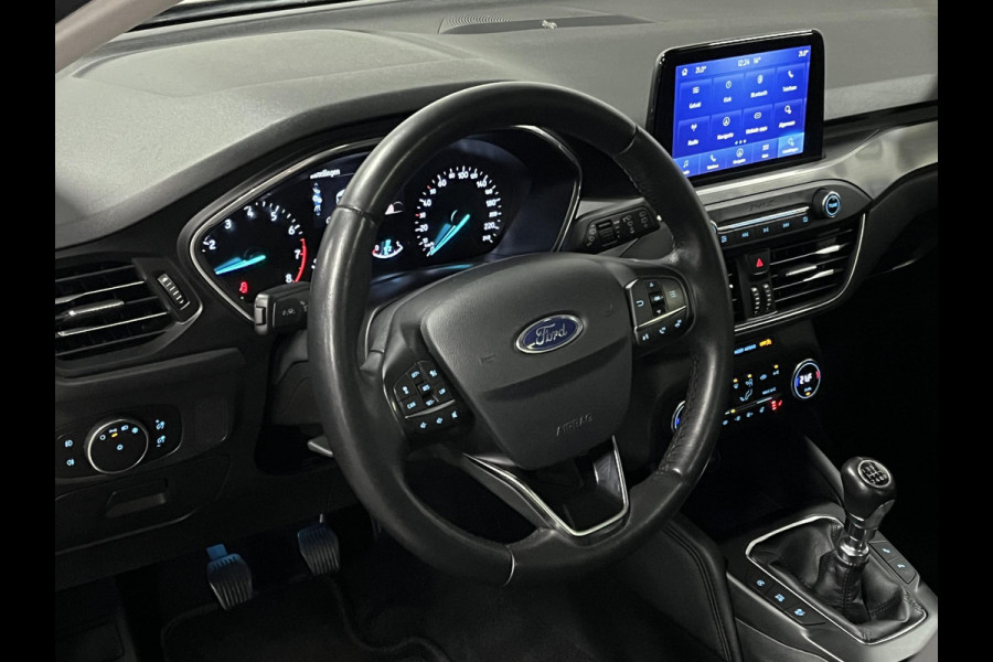Ford Focus 1.0 EcoBoost Titanium Business Open dak | Adapt. Cruise | Camera | Bang & Olufsen | Carplay | ​Stoel-/Stuurverwarming