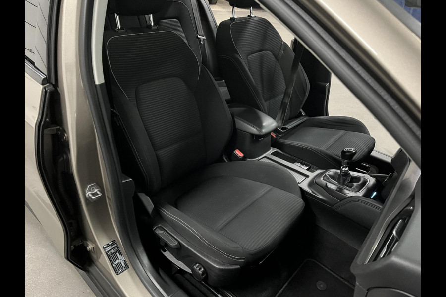 Ford Focus 1.0 EcoBoost Titanium Business Open dak | Adapt. Cruise | Camera | Bang & Olufsen | Carplay | ​Stoel-/Stuurverwarming
