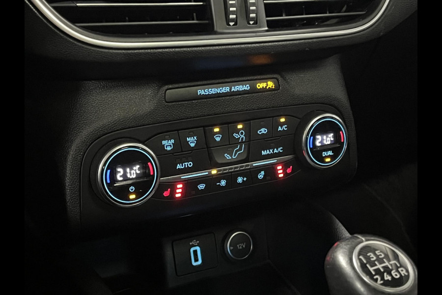 Ford Focus 1.0 EcoBoost Titanium Business Open dak | Adapt. Cruise | Camera | Bang & Olufsen | Carplay | ​Stoel-/Stuurverwarming