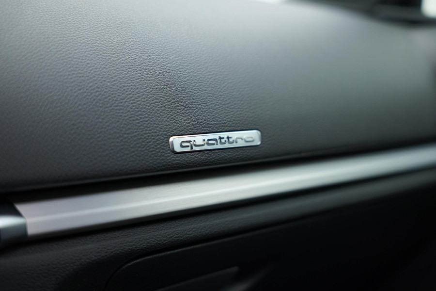 Audi S3 Sportback 2.0 TFSI quattro |Pano|B&O|Org.NL|Virtual|Keyless|Camera|Matrix|