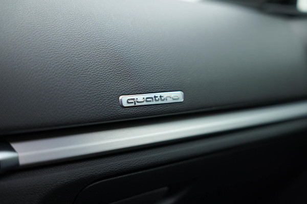 Audi S3 Sportback 2.0 TFSI quattro |Pano|B&O|Org.NL|Virtual|Keyless|Camera|Matrix|
