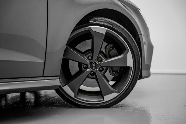 Audi S3 Sportback 2.0 TFSI quattro |Pano|B&O|Org.NL|Virtual|Keyless|Camera|Matrix|