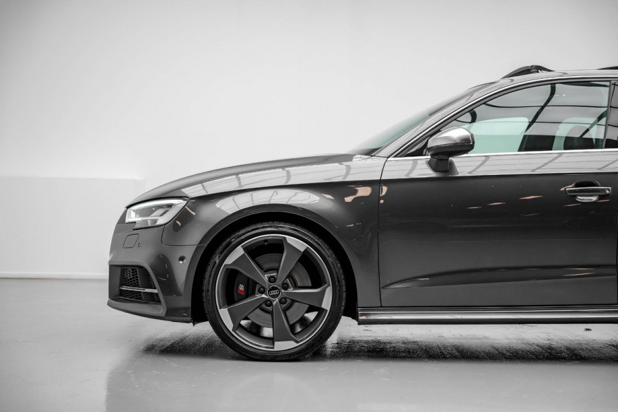 Audi S3 Sportback 2.0 TFSI quattro |Pano|B&O|Org.NL|Virtual|Keyless|Camera|Matrix|