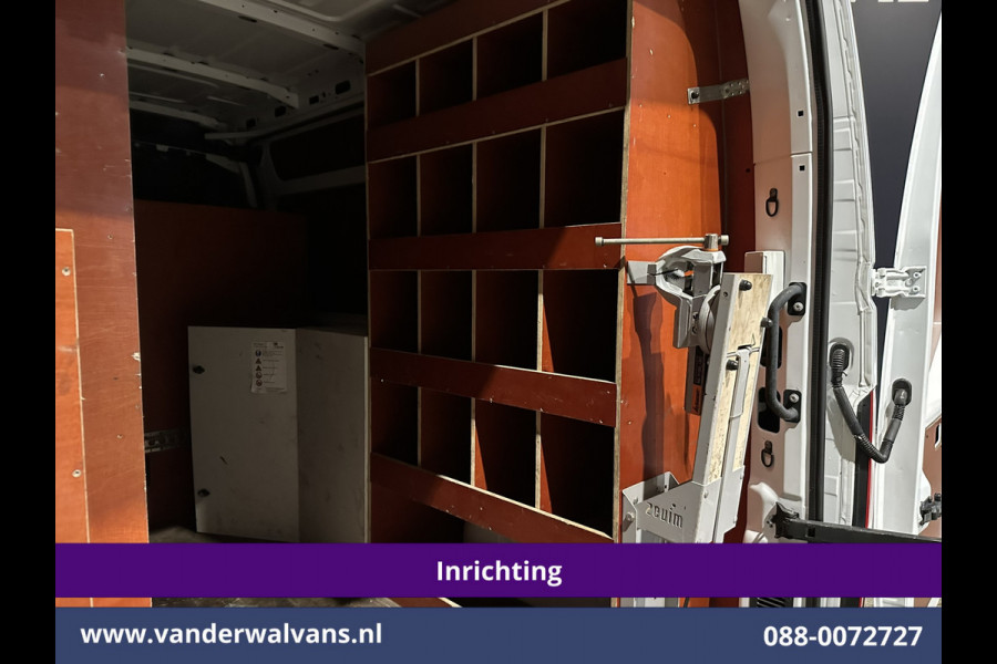 Opel Movano 2.3 Turbo 150pk L2H2 Inrichting Euro6 Airco | Navigatie | LED | Cruisecontrol | 2500kg Trekhaak Parkeersensoren, Bijrijdersbank