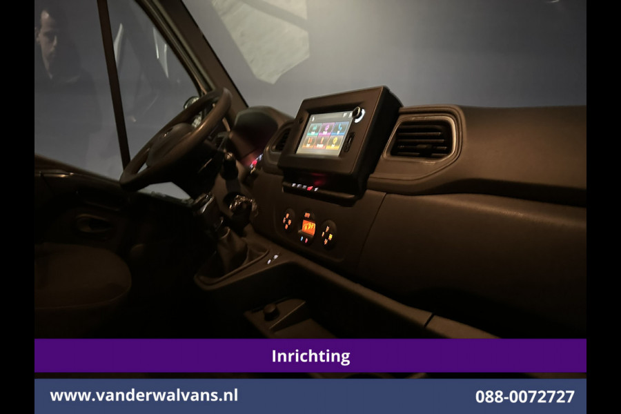 Opel Movano 2.3 Turbo 150pk L2H2 Inrichting Euro6 Airco | Navigatie | LED | Cruisecontrol | 2500kg Trekhaak Parkeersensoren, Bijrijdersbank