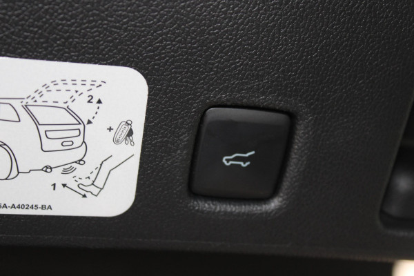 Ford Kuga 2.5 PHEV Titanium X | Adaptive cruise control | Winter Pack | Dodehoeksensoren | Bang&Olufsen | Camera | 1.500 kg geremd trekgewicht