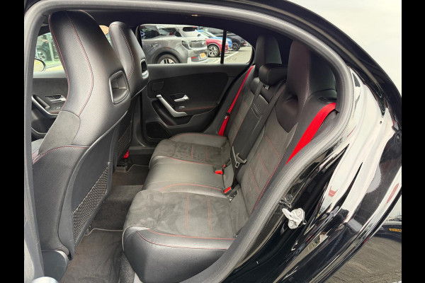 Mercedes-Benz A-Klasse AMG 35 4MATIC Edition 1