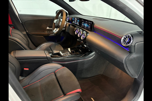 Mercedes-Benz A-Klasse AMG 35 4MATIC Premium Plus Pano Burmester