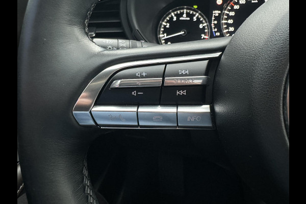 Mazda CX-30 2.0 e-SkyActiv-X M Hybrid Luxury AUTOMAAT | SCHUIFKANTELDAK | 360 CAMERA | AFNEEMBARE TREKHAAK | AERO PACK |