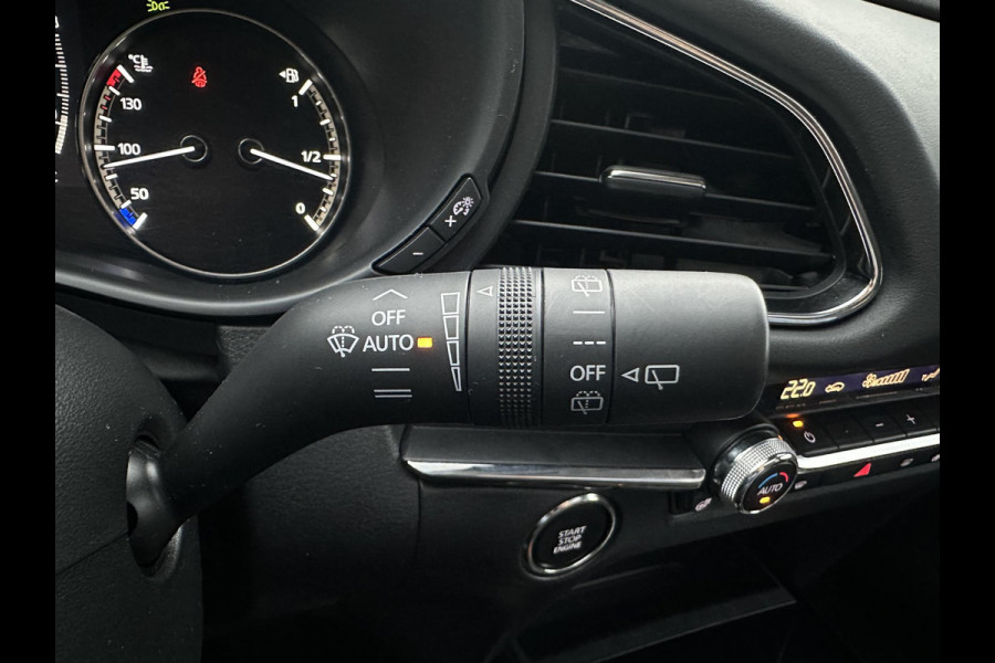 Mazda CX-30 2.0 e-SkyActiv-X M Hybrid Luxury AUTOMAAT | SCHUIFKANTELDAK | 360 CAMERA | AFNEEMBARE TREKHAAK | AERO PACK |