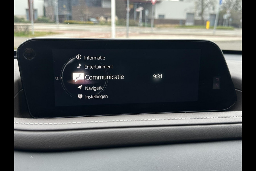 Mazda CX-30 2.0 e-SkyActiv-X M Hybrid Luxury AUTOMAAT | SCHUIFKANTELDAK | 360 CAMERA | AFNEEMBARE TREKHAAK | AERO PACK |