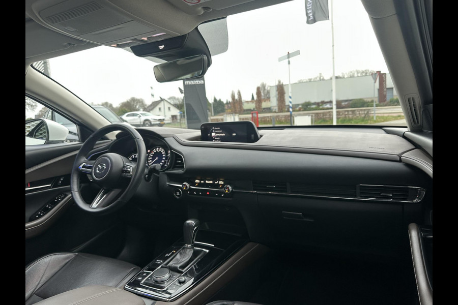 Mazda CX-30 2.0 e-SkyActiv-X M Hybrid Luxury AUTOMAAT | SCHUIFKANTELDAK | 360 CAMERA | AFNEEMBARE TREKHAAK | AERO PACK |