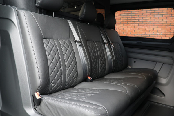 Ford Transit Custom 320 2.0 TDCI 170 PK L2H1 Limited DC | Dubbel Cabine | ACC | Blind Spot | Navigatie | Camera | CarPlay | Lane Assist | Trekhaak | BPM VRIJ | Verlengde fabrieksgarantie tot 04-2030