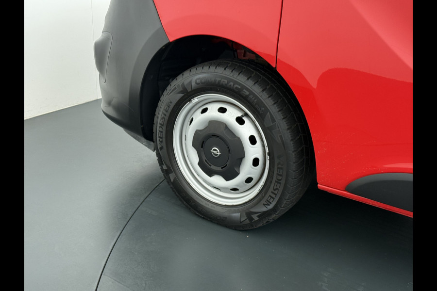 Opel Vivaro D 126PK 5-Pers- D.C Navi Camera Dubbele Cabine EURO 6 Pdc L2H1 Airco Trekhaak Cruise Control Sport EcoFlex 1.6CDTI Betonplex Vloer Wandbetimmering Schuifdeur Keurige Bus ! 1e Eigenaar Origineel Nederlandse Auto 2.000 trekvermogen
