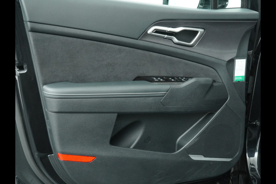 Kia Sportage 1.6 T-GDi Hybrid GT-Line Apple Carplay/Android Auto - Cruise Control - Dodehoekdetectie - Panorama Dak - Navigatie - Stuur/Stoelverwarming - Fabrieksgarantie tot 11-2031