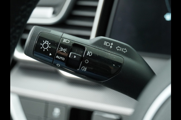 Kia Sportage 1.6 T-GDi Hybrid GT-Line Apple Carplay/Android Auto - Cruise Control - Dodehoekdetectie - Panorama Dak - Navigatie - Stuur/Stoelverwarming - Fabrieksgarantie tot 11-2031
