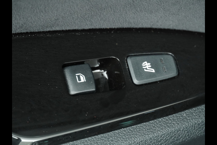 Kia Sportage 1.6 T-GDi Hybrid GT-Line Apple Carplay/Android Auto - Cruise Control - Dodehoekdetectie - Panorama Dak - Navigatie - Stuur/Stoelverwarming - Fabrieksgarantie tot 11-2031