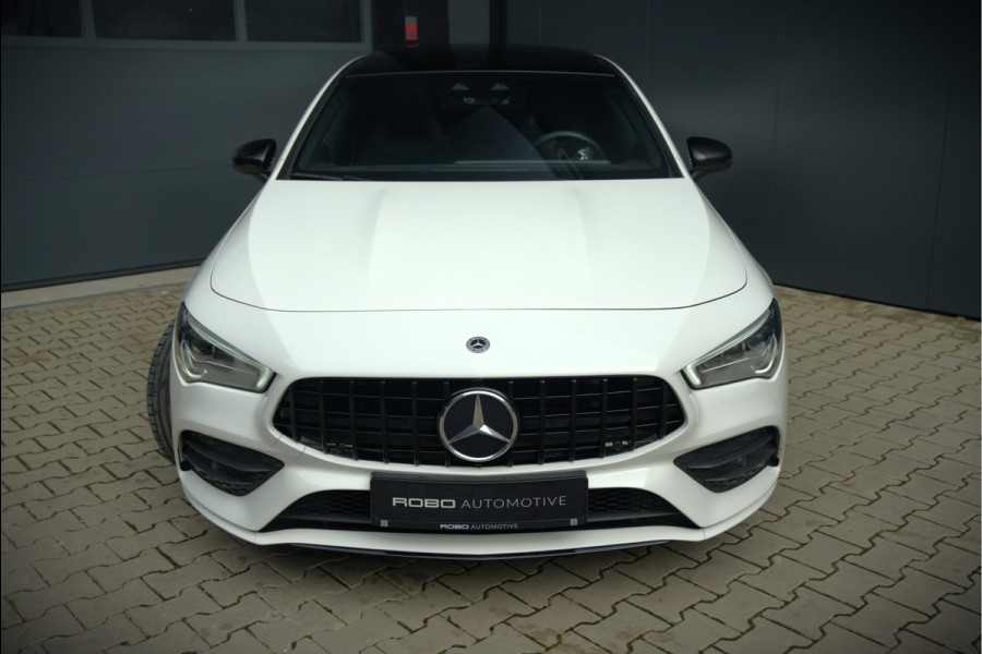 Mercedes-Benz CLA-Klasse 200 Business Solution AMG | Panoramadak | Stoelverwarming | Keyless | Memory Seats | Cruise Control | Ambiance verlichting | Camera | Parkeersensoren |