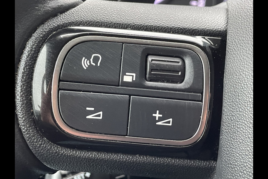 Toyota PROACE CITY Verso 130pk Dynamic Long 7-pers (7 stoelen -Trekhaak - Camera - Keyless Entry - Automatische Airco - Navigatie - Parkeersensoren V+A)