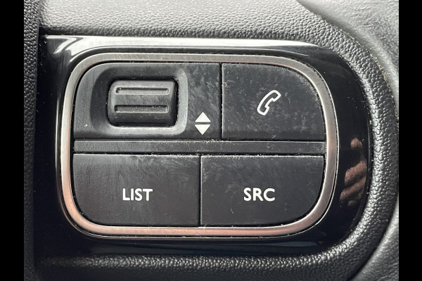 Toyota PROACE CITY Verso 130pk Dynamic Long 7-pers (7 stoelen -Trekhaak - Camera - Keyless Entry - Automatische Airco - Navigatie - Parkeersensoren V+A)