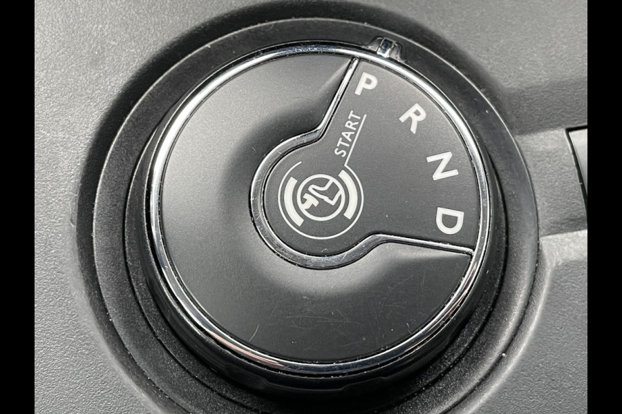 Toyota PROACE CITY Verso 130pk Dynamic Long 7-pers (7 stoelen -Trekhaak - Camera - Keyless Entry - Automatische Airco - Navigatie - Parkeersensoren V+A)