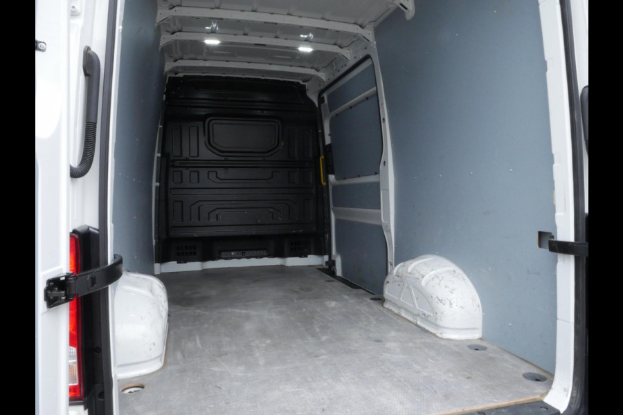 Volkswagen Crafter 2.0 TDI 100PK, L3H3, Airco