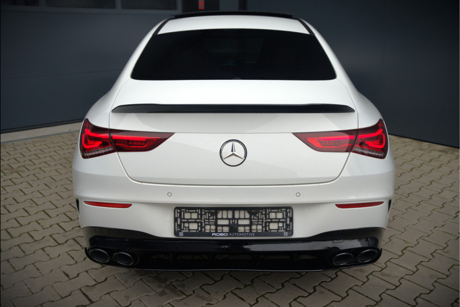 Mercedes-Benz CLA-Klasse 200 Business Solution AMG | Panoramadak | Stoelverwarming | Keyless | Memory Seats | Cruise Control | Ambiance verlichting | Camera | Parkeersensoren |