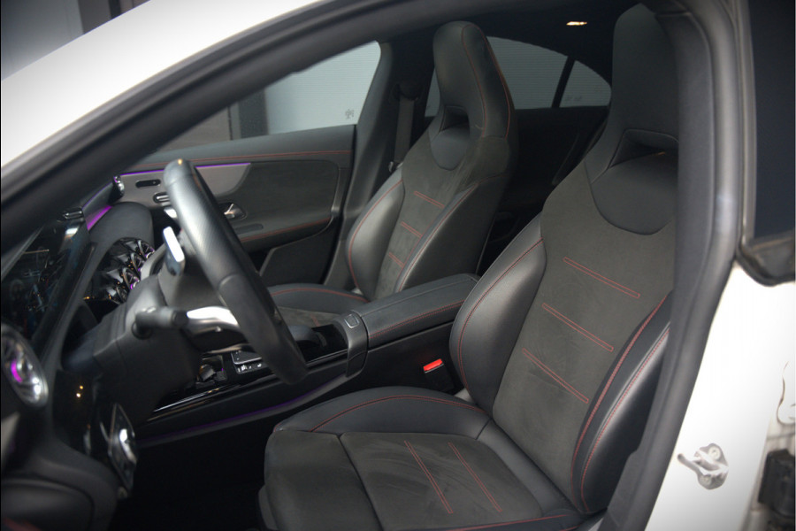Mercedes-Benz CLA-Klasse 200 Business Solution AMG | Panoramadak | Stoelverwarming | Keyless | Memory Seats | Cruise Control | Ambiance verlichting | Camera | Parkeersensoren |