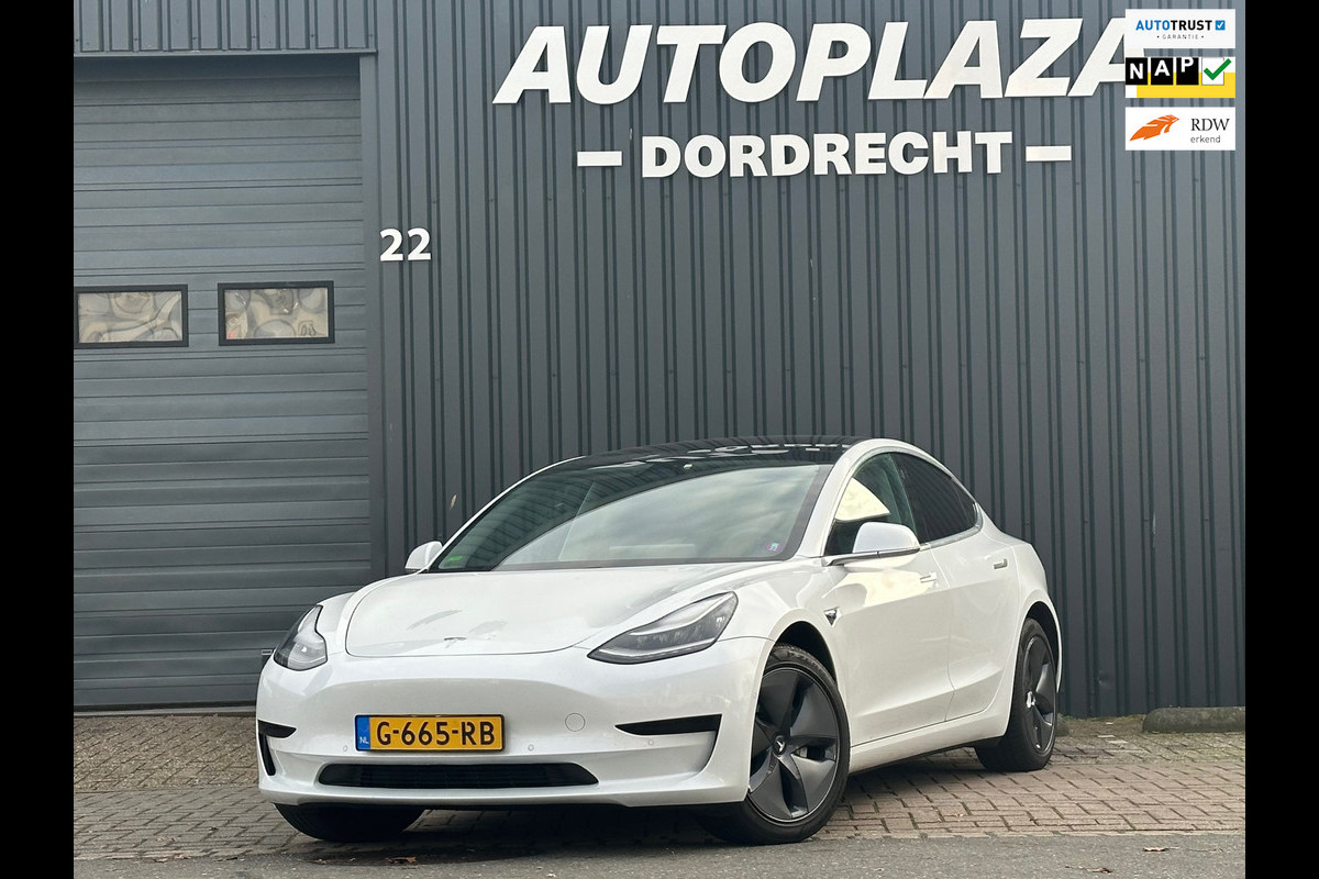 Tesla Model 3 Standard RWD Plus 60 kWh