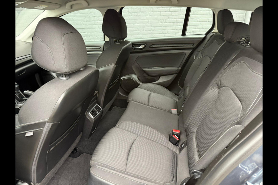 Renault Mégane Estate 1.2 TCe Limited PDC | NAVI | TREKHAAK | CRUISE | NWE APK