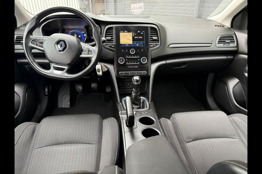 Renault Mégane Estate 1.2 TCe Limited PDC | NAVI | TREKHAAK | CRUISE | NWE APK