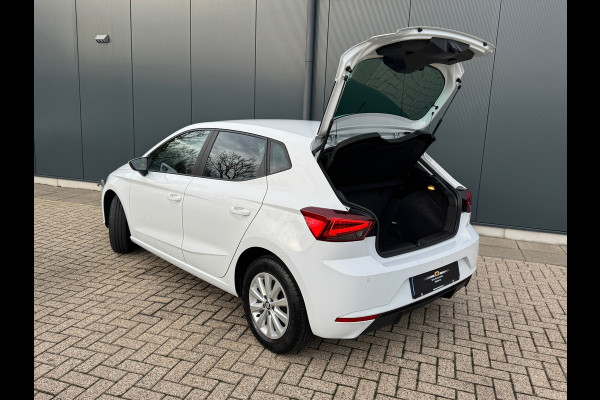 Seat Ibiza 1.0 TSI Style * Navigatie * Camera * Cruise Control * Climate Control