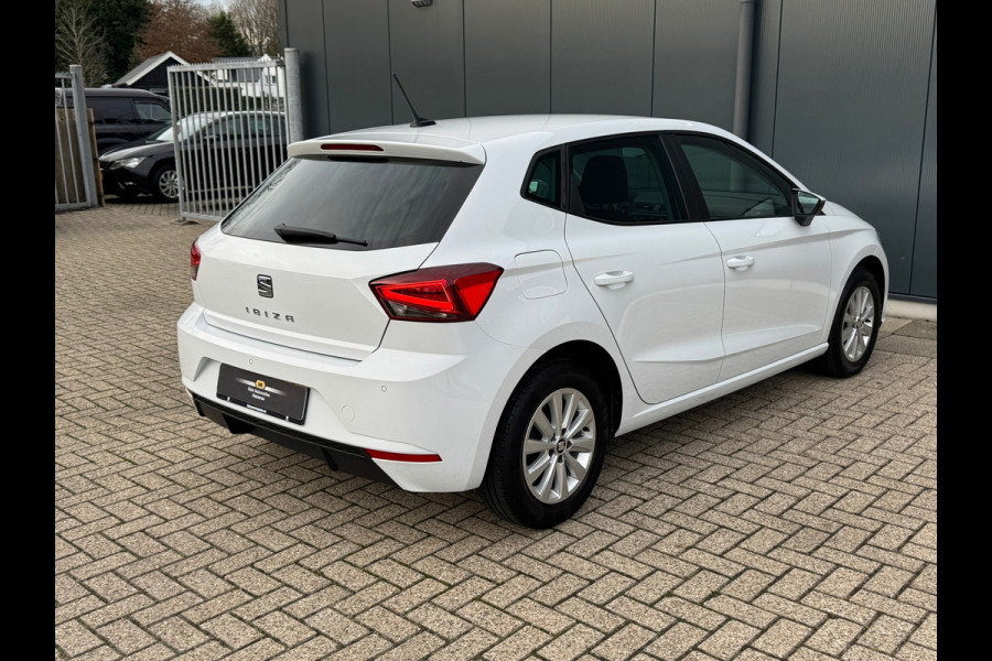 Seat Ibiza 1.0 TSI Style * Navigatie * Camera * Cruise Control * Climate Control