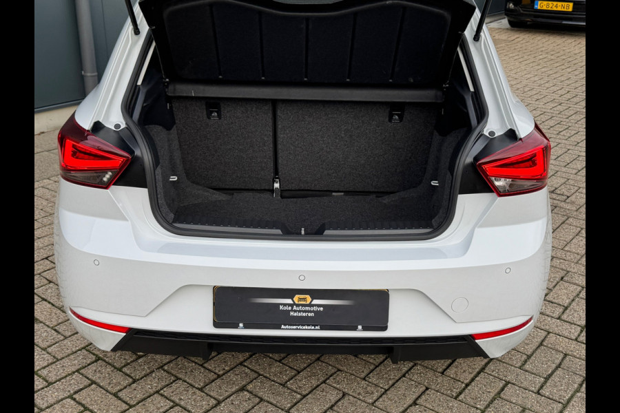 Seat Ibiza 1.0 TSI Style * Navigatie * Camera * Cruise Control * Climate Control