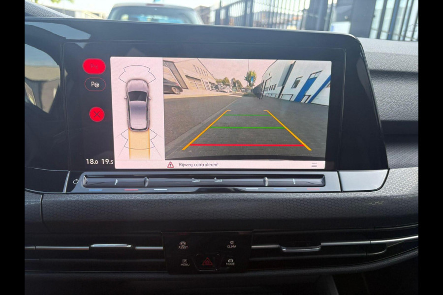 Volkswagen Golf 2.0 TSI GTI