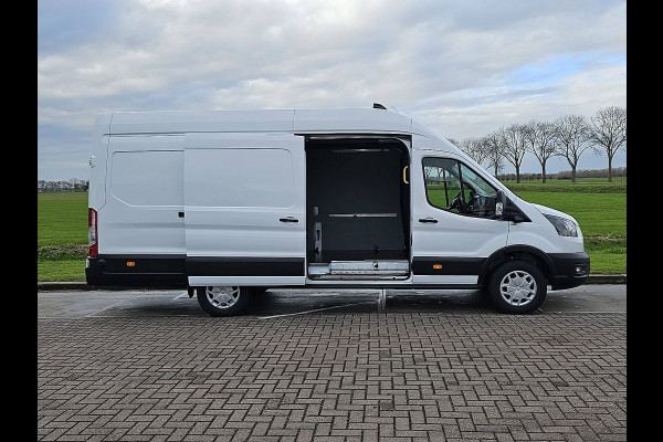 Ford Transit 350 2.0 TDCI L4H3 Trend RWD 360Camera Navi Euro6 Verlengde-Fabrieksgarantie 130Pk