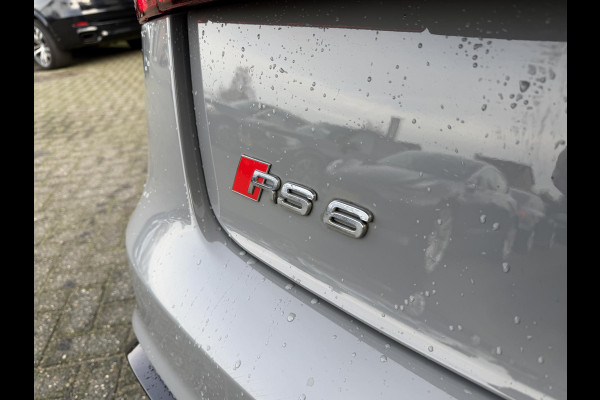 Audi A6 Avant 4.0 TFSI RS6 Quattro Performance | Keramische Remmen | Panoramadak | Head-Up | Carbon | DAB | Privacy Glass |