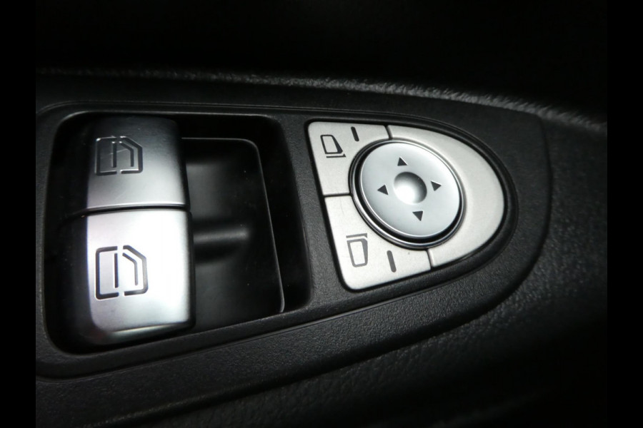 Mercedes-Benz Vito 114 CDI Lang L2 automaat, 3 zits, camera, trekhaak