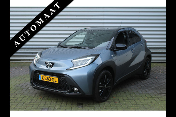 Toyota Aygo X 1.0 VVT-i 73pk Premium AUTOMAAT NL-Auto NAP Clima Cruise Navi Camera Carplay 18"LMV Keyless JBL Stoelverwarming